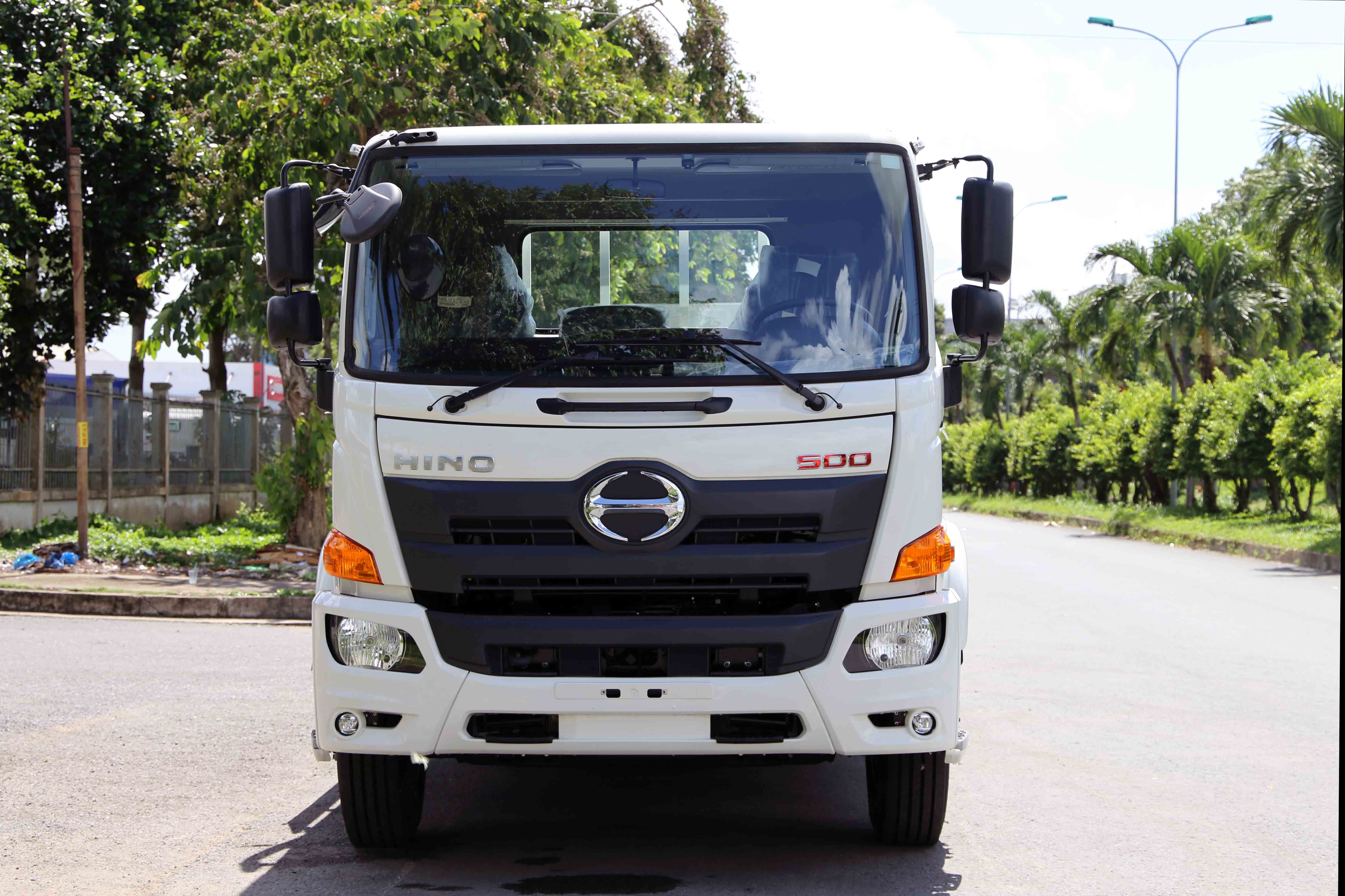 Xe-tai-Hino-thung-lung-8-tan-Thung-dai-8m7-FG8JT8A-PGV-Euro 5