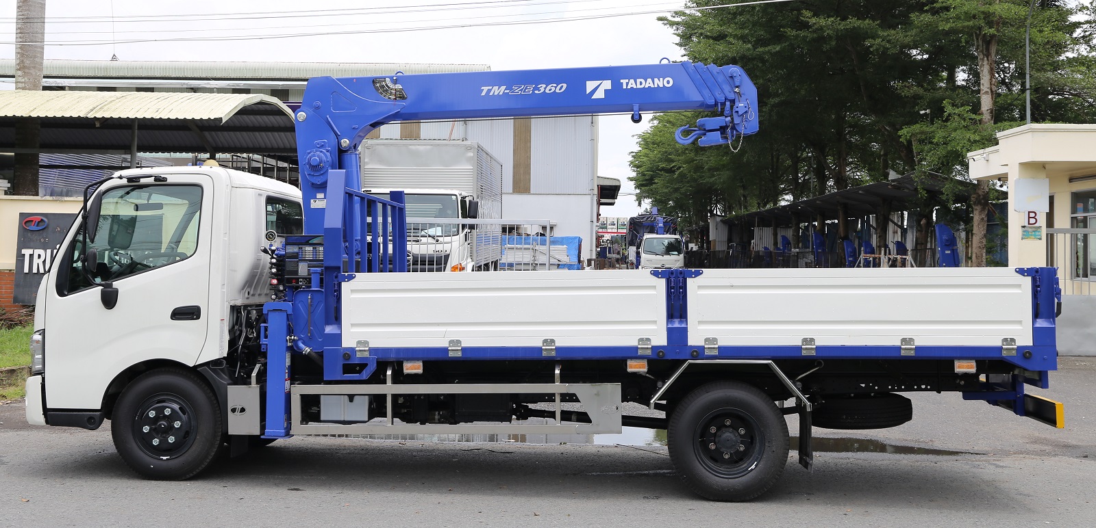 xe-cau-hino-2t5-euro5-xzu720-ZE364MH