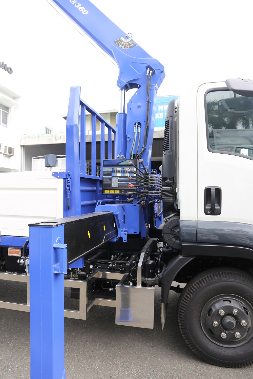 xe-cau-isuzu-5-tan